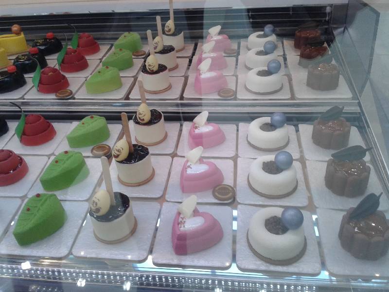 TENDER DESSERT