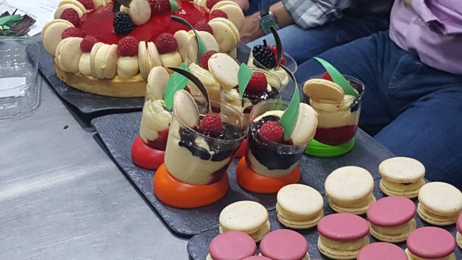 MACARONS