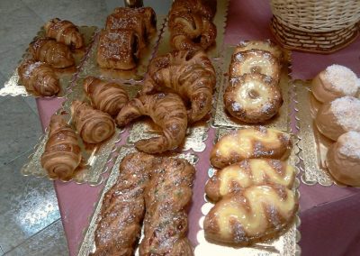 CROISANTS CON MIX PANETTONE